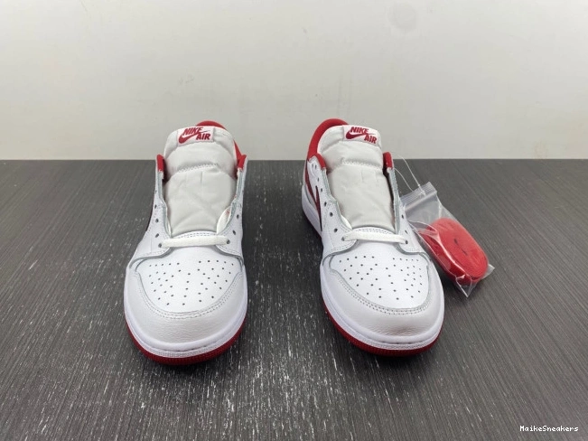 MaikeSneakers 1 Varsity White 705329-101 Jordan Low Red Retro 0711